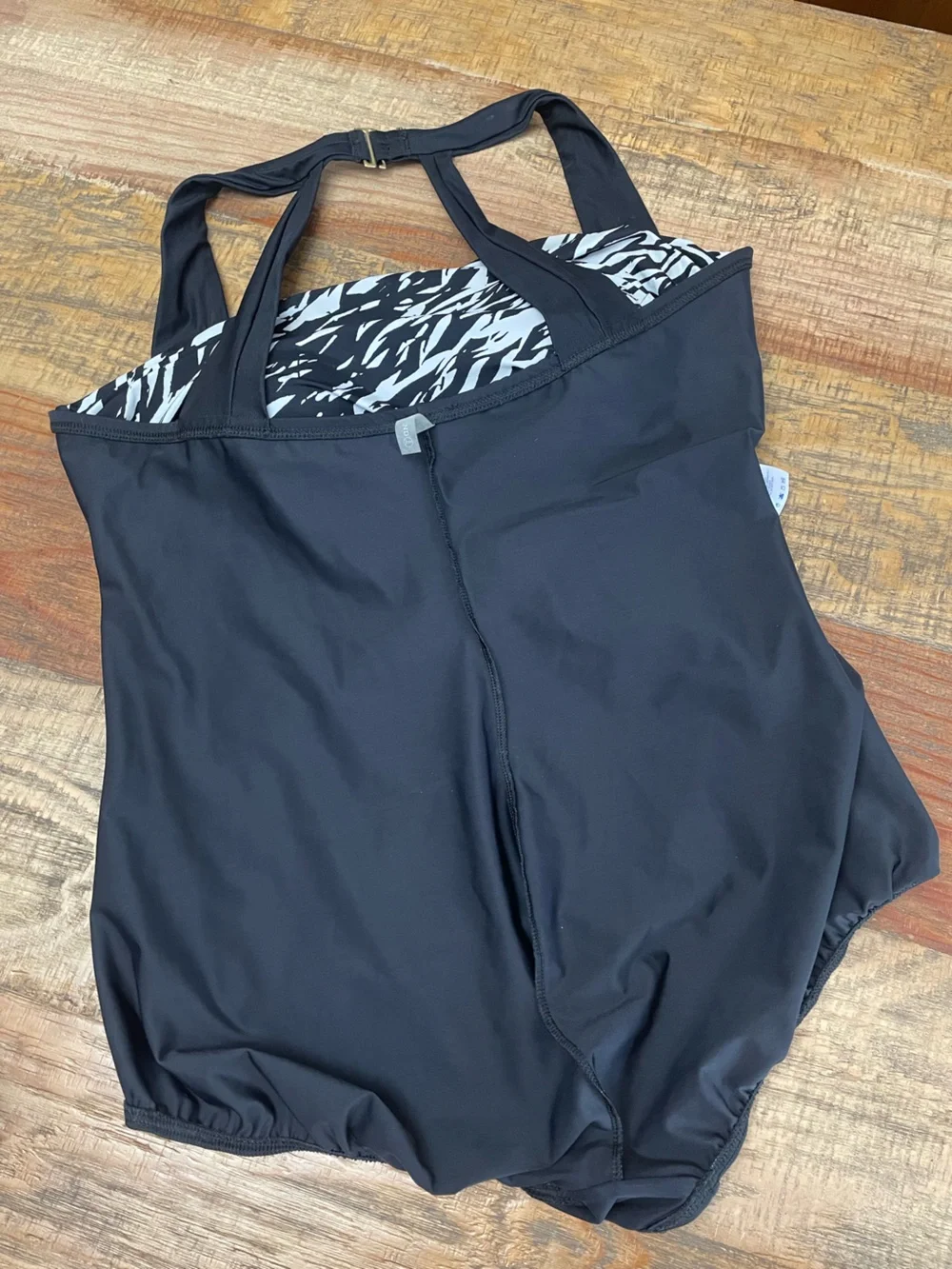 LANDS END Women's Black Slimming One Piece Back Swimsuit 20 W Long